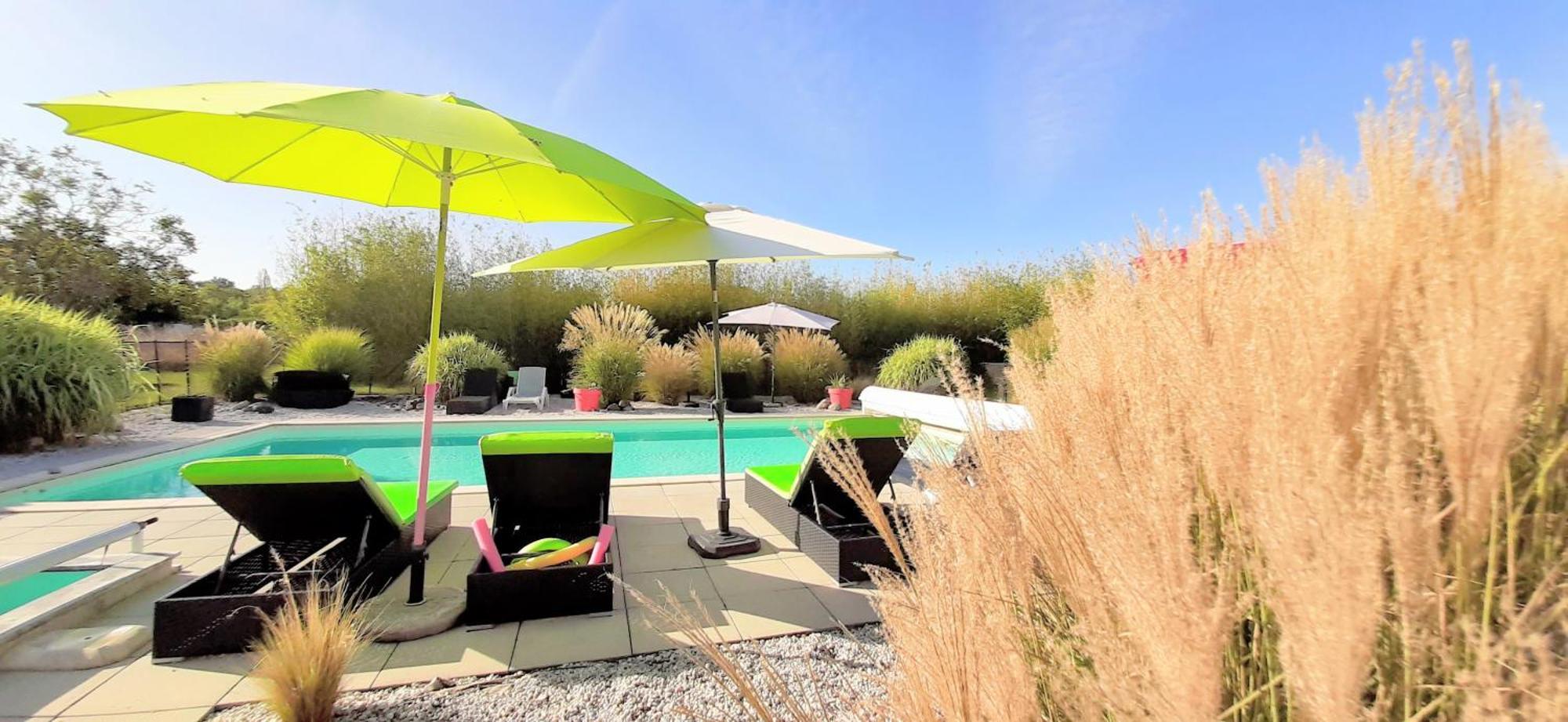Gite Kiwi - Domaine Du Pi Geonnier De Saint-Vincent Bourran Exterior photo